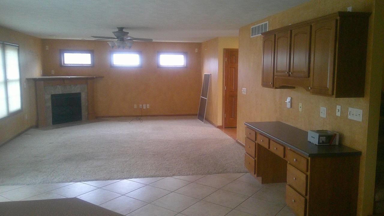 2702 Hayes Ln - Photo 4 of 5