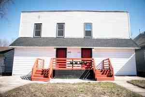 featured image of 1437 11th St