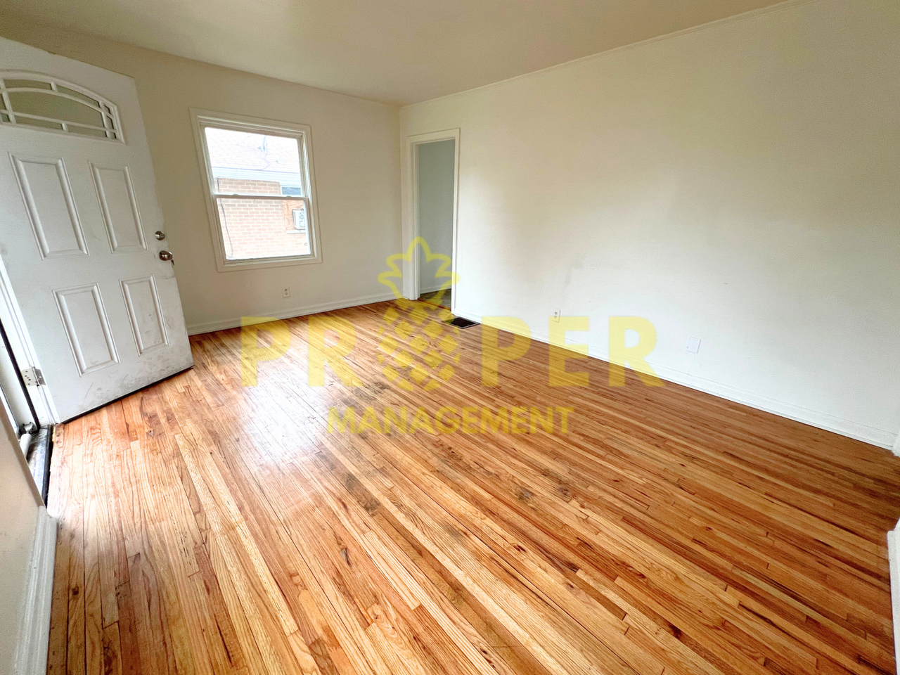 3220 Princeton Dr - Photo 2 of 7