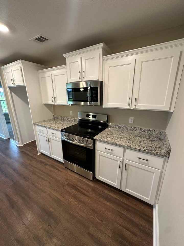 510 Doyle Ln - Photo 4 of 19