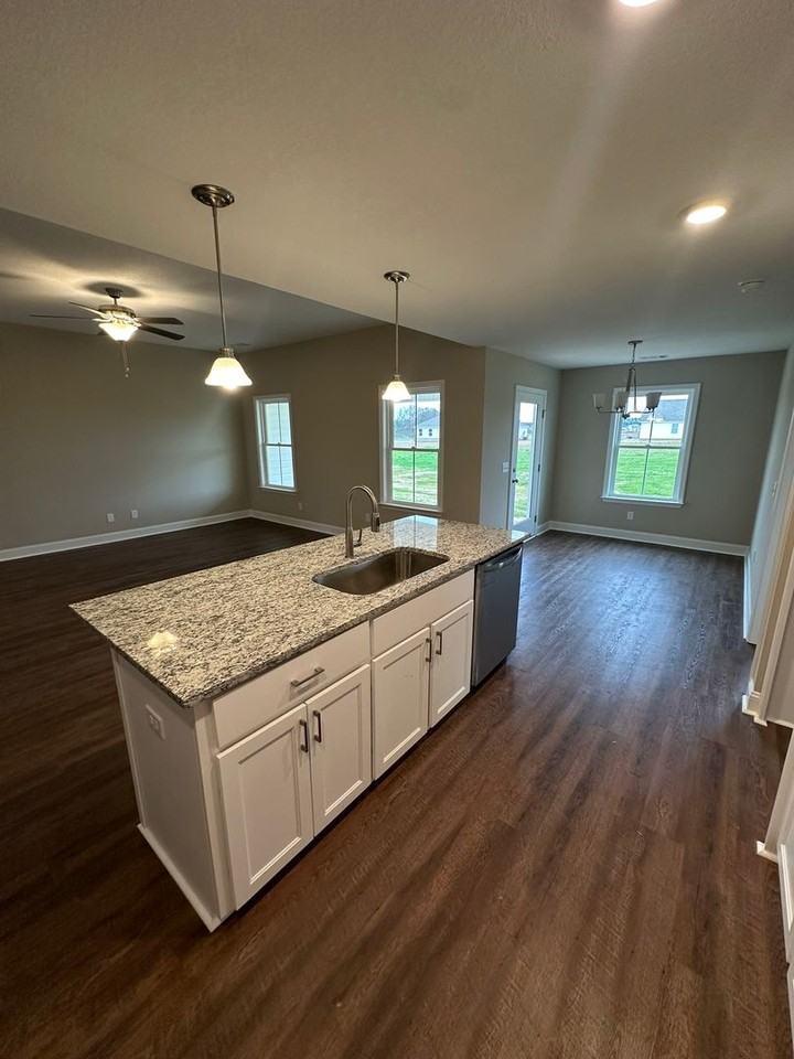 510 Doyle Ln - Photo 5 of 19