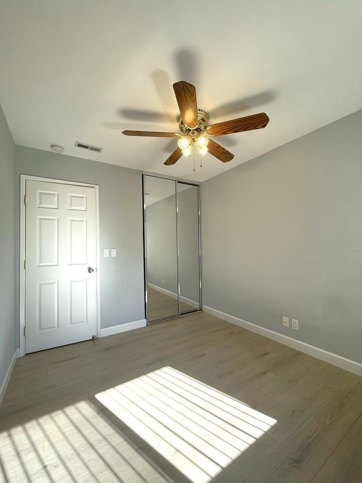 46912 Bodie Ter - Photo 5 of 13