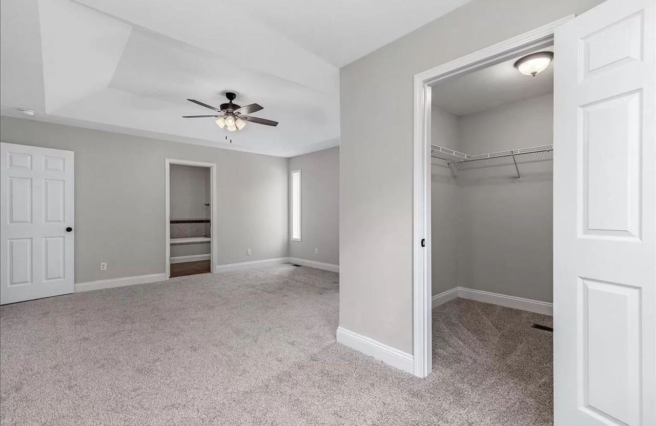 114 Mesa Dr - Photo 7 of 29