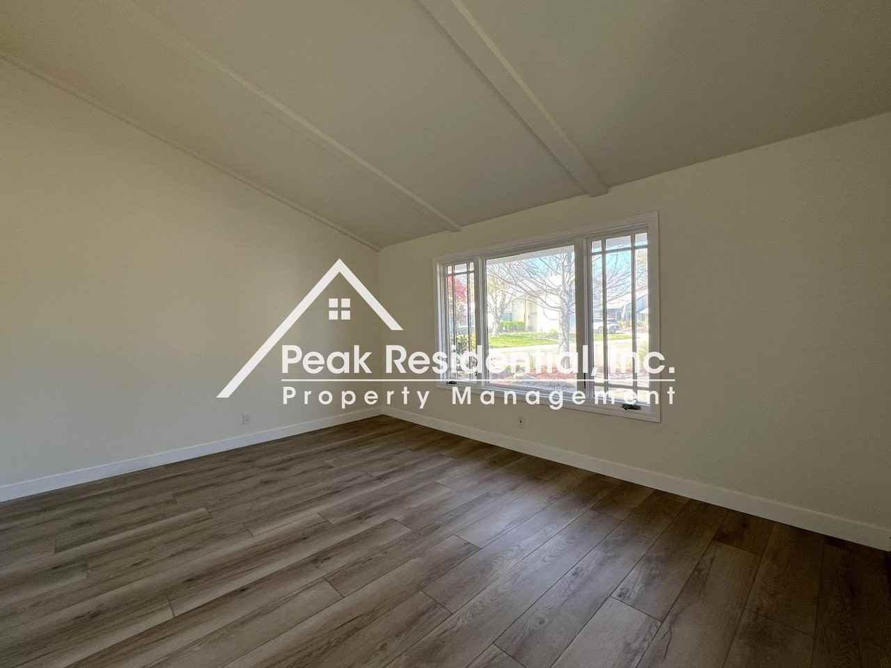 9200 Caspiane Way - Photo 3 of 23