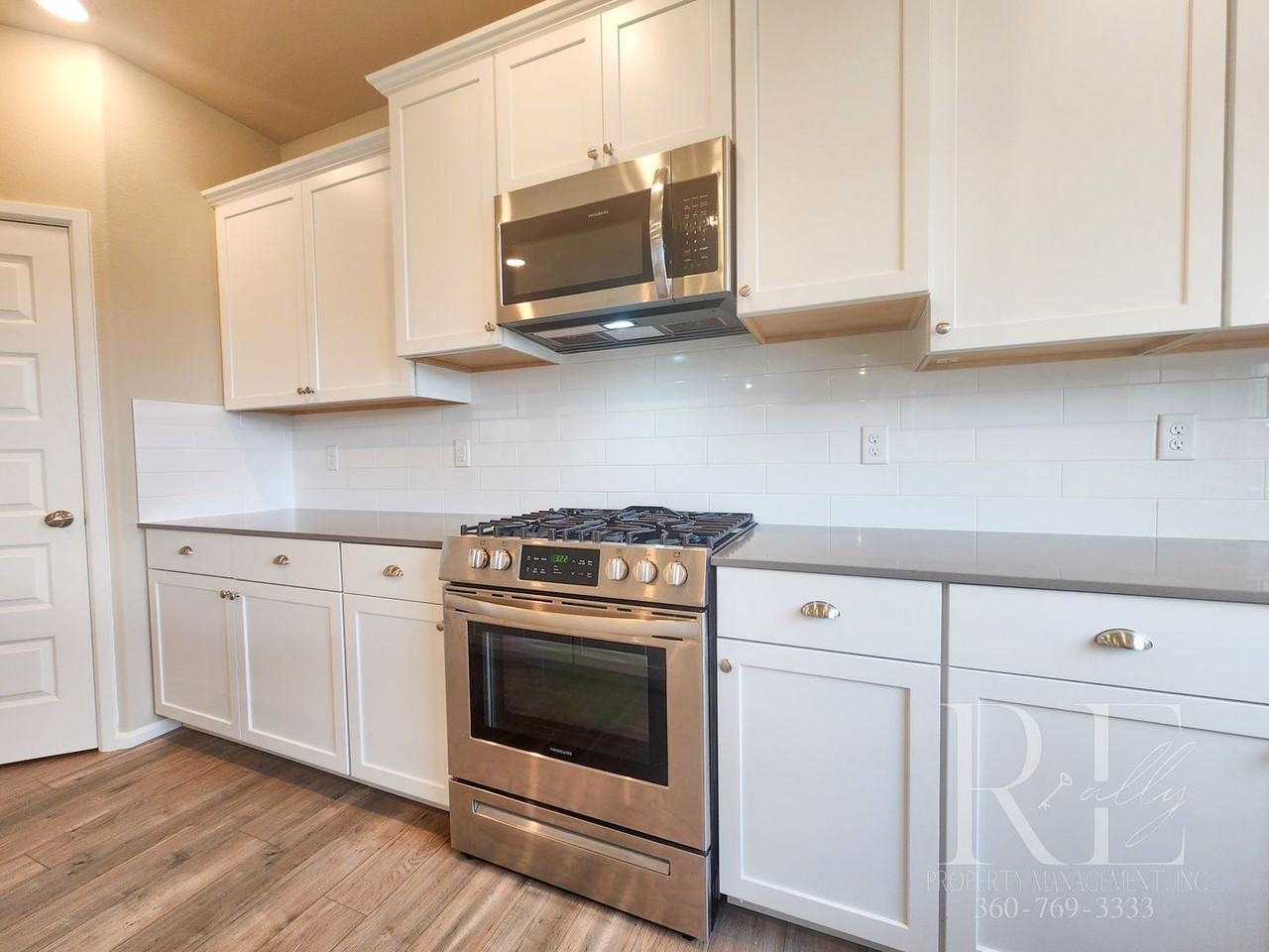 1459 Baker Heights Loop - Photo 6 of 37