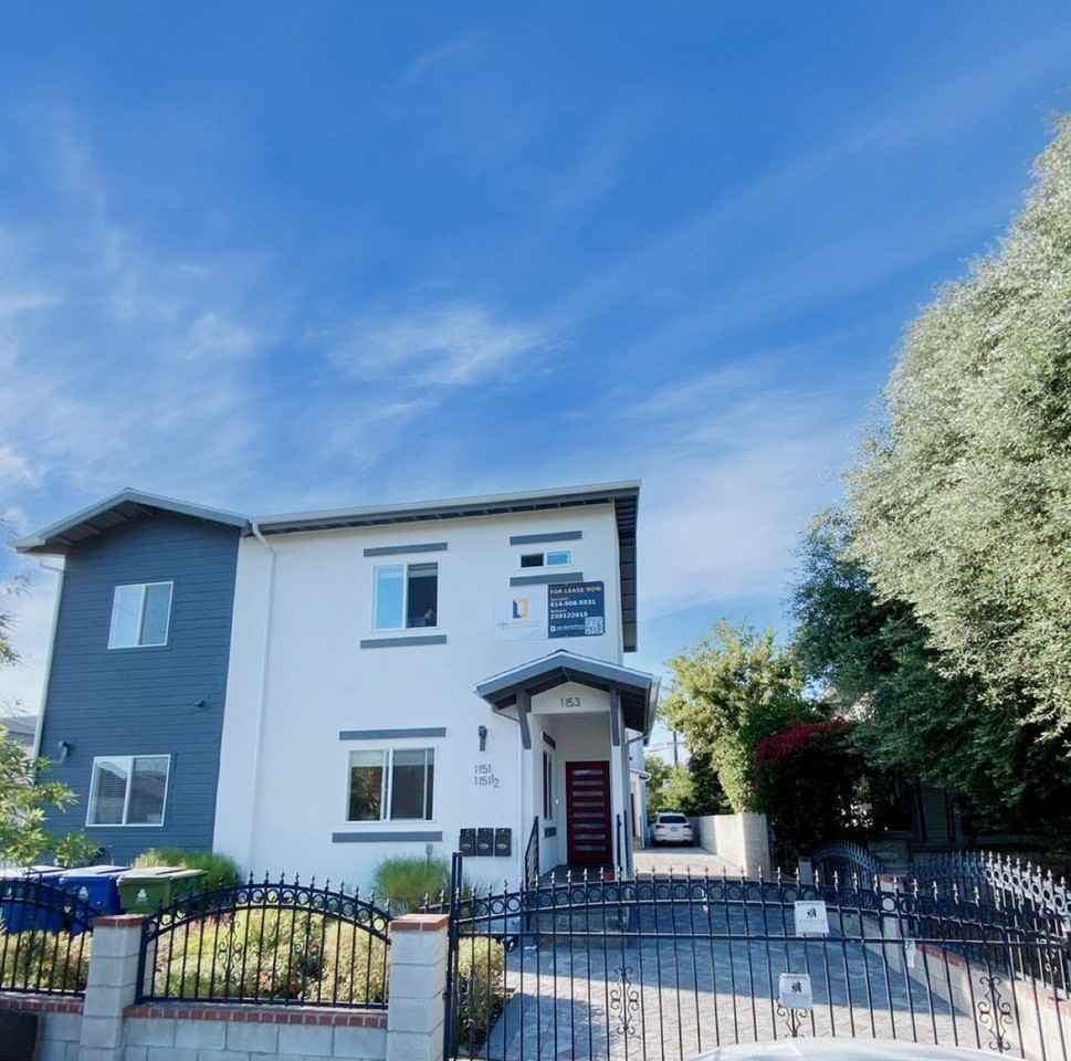 MH 1151 W 37th Dr - Photo 6 of 6