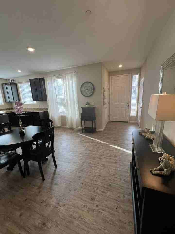 541 Costa Azul Dr - Photo 5 of 26