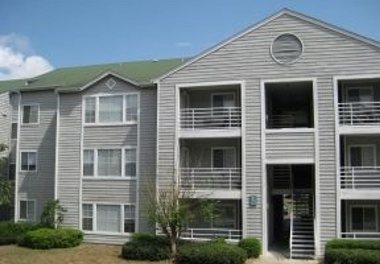 University Commons J337 - Photo 2 of 6