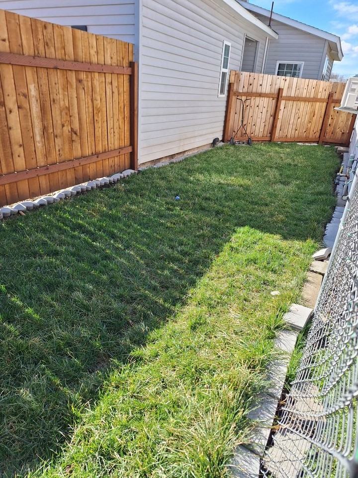 409 Ne 37th St - Photo 2 of 9