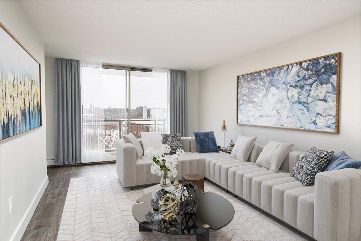 301 & 341 Traynor Ave. / 551 & 533 Vanier Dr. Apartments 399 Traynor