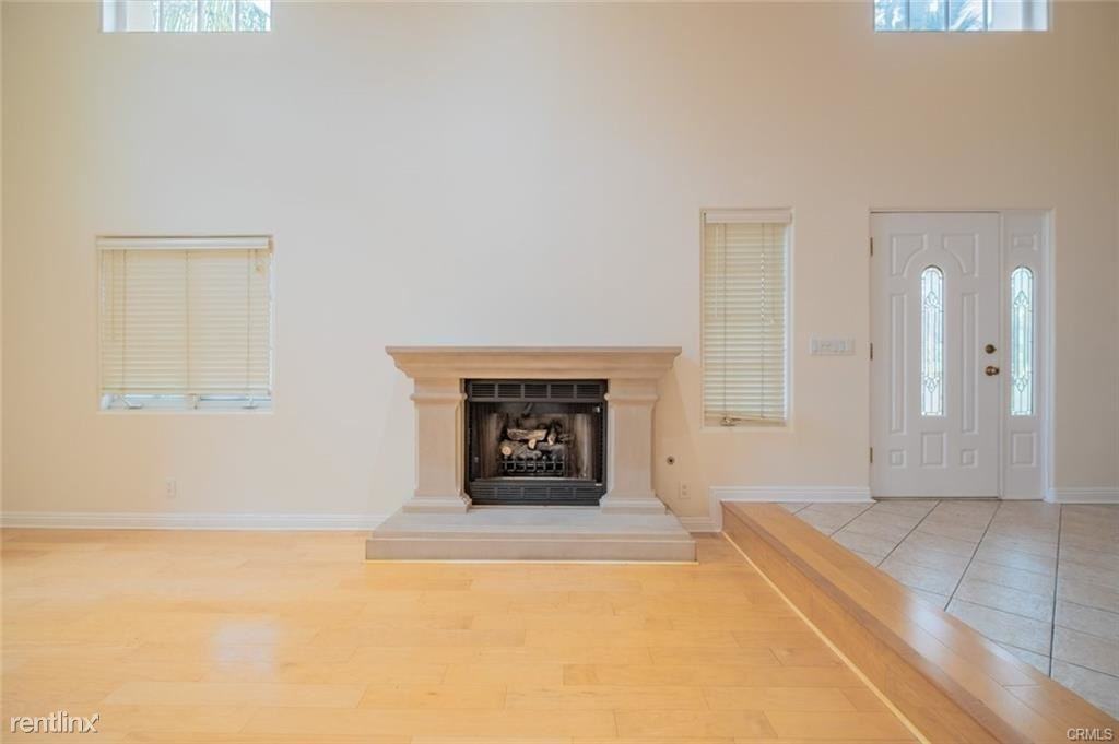 1735 Grandview Ave - Photo 3 of 14