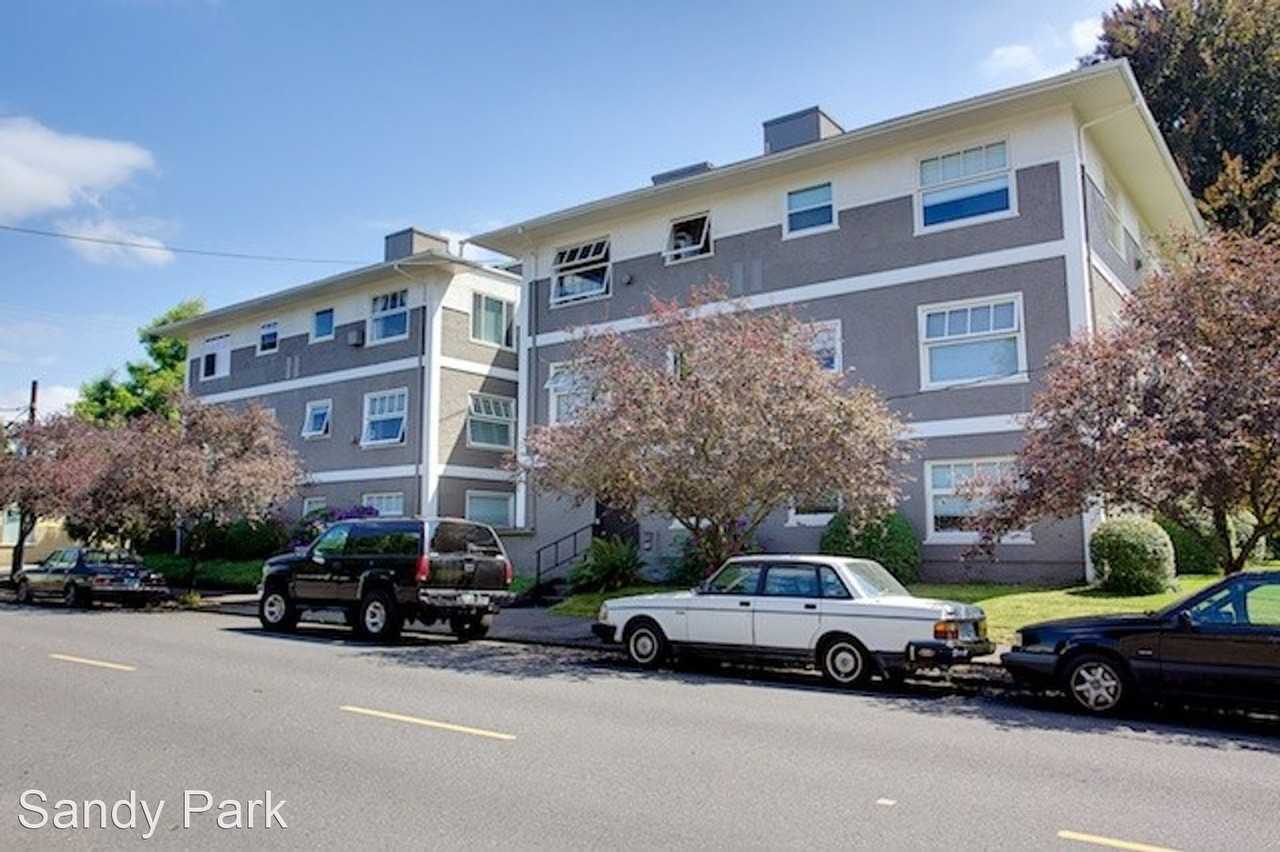 630 NE 23rd  Ave, & 2345 NE Sandy Blvd - Photo 2 of 11