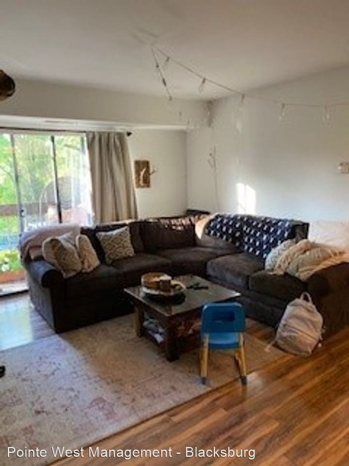 207 Wharton Street - Photo 3 of 6