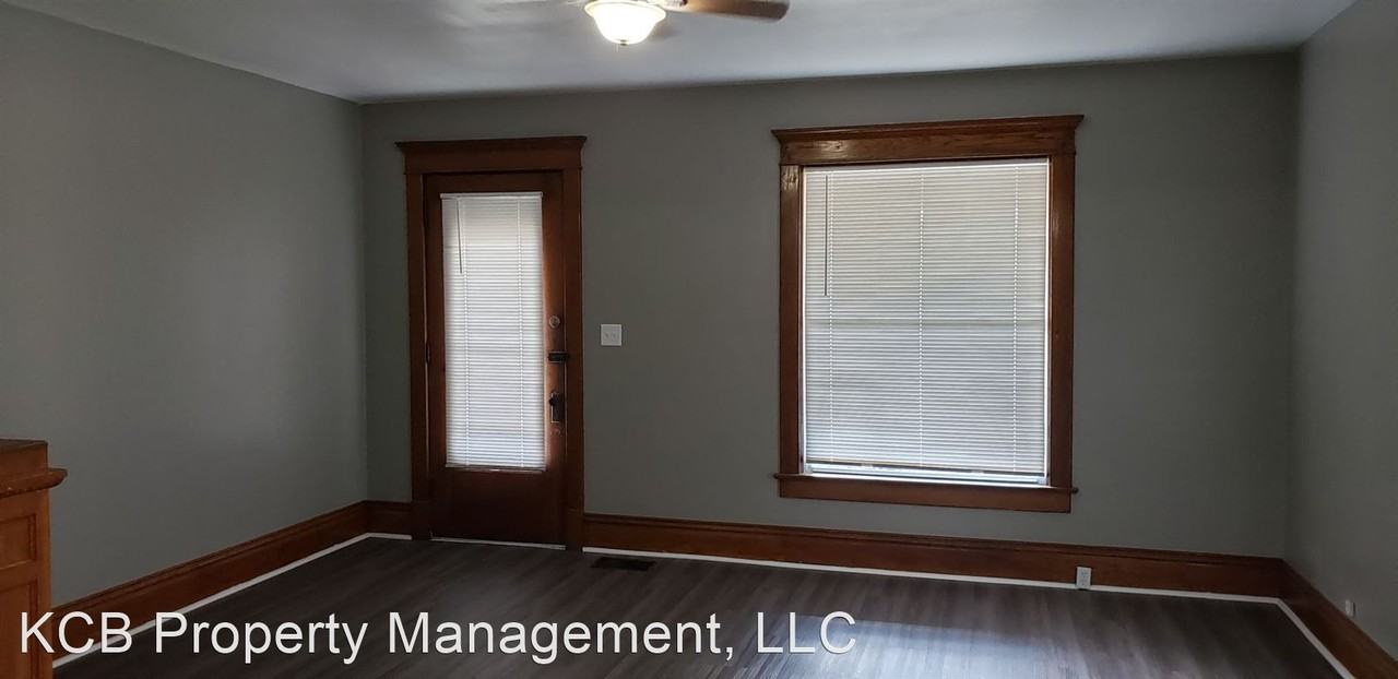 1328-1330 East Broadway Street - Photo 2 of 17