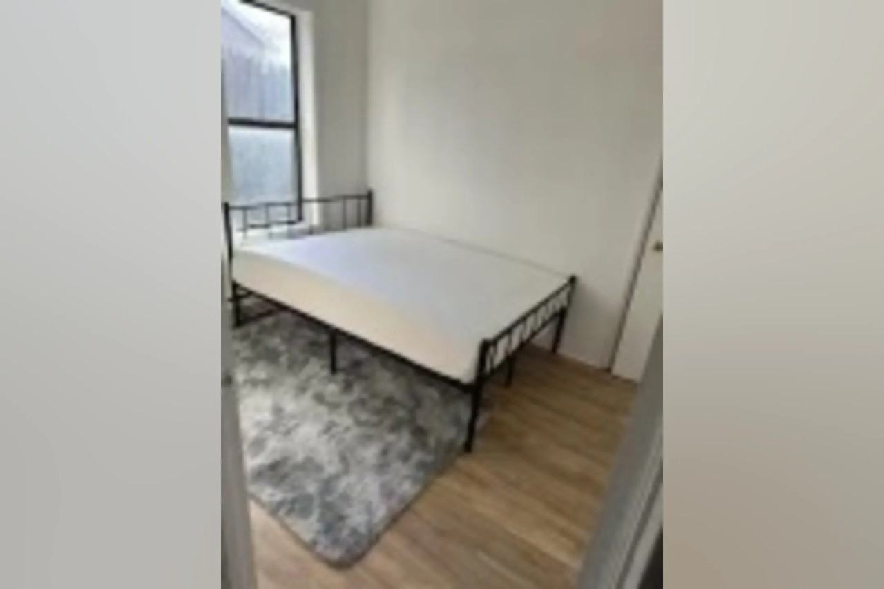 149 Hudson St - Photo 2 of 4