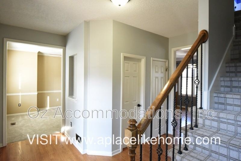 14697 S Gallery St - Photo 5 of 50