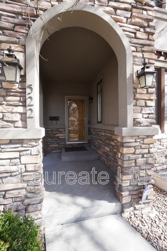 522 Milwaukee St - Photo 2 of 34
