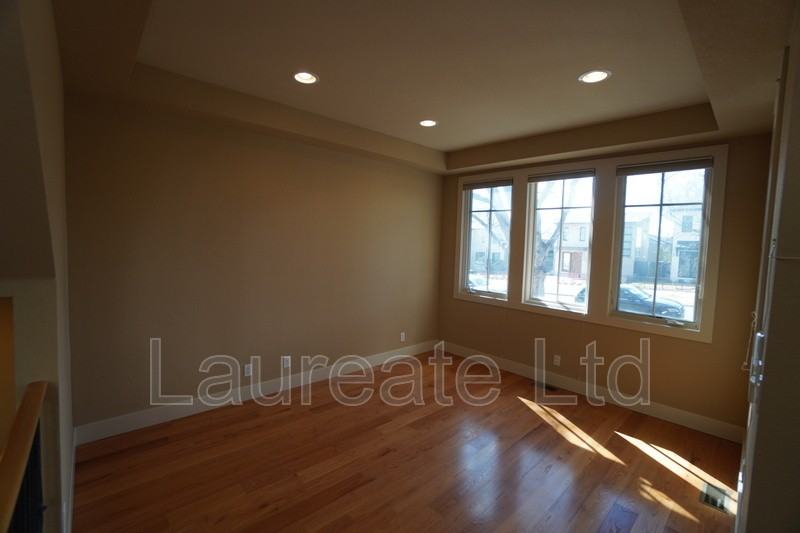 522 Milwaukee St - Photo 4 of 34