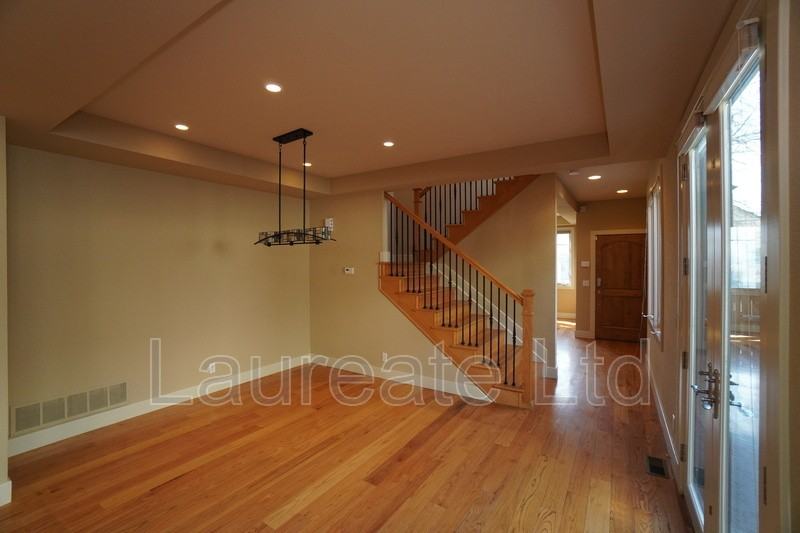 522 Milwaukee St - Photo 5 of 34