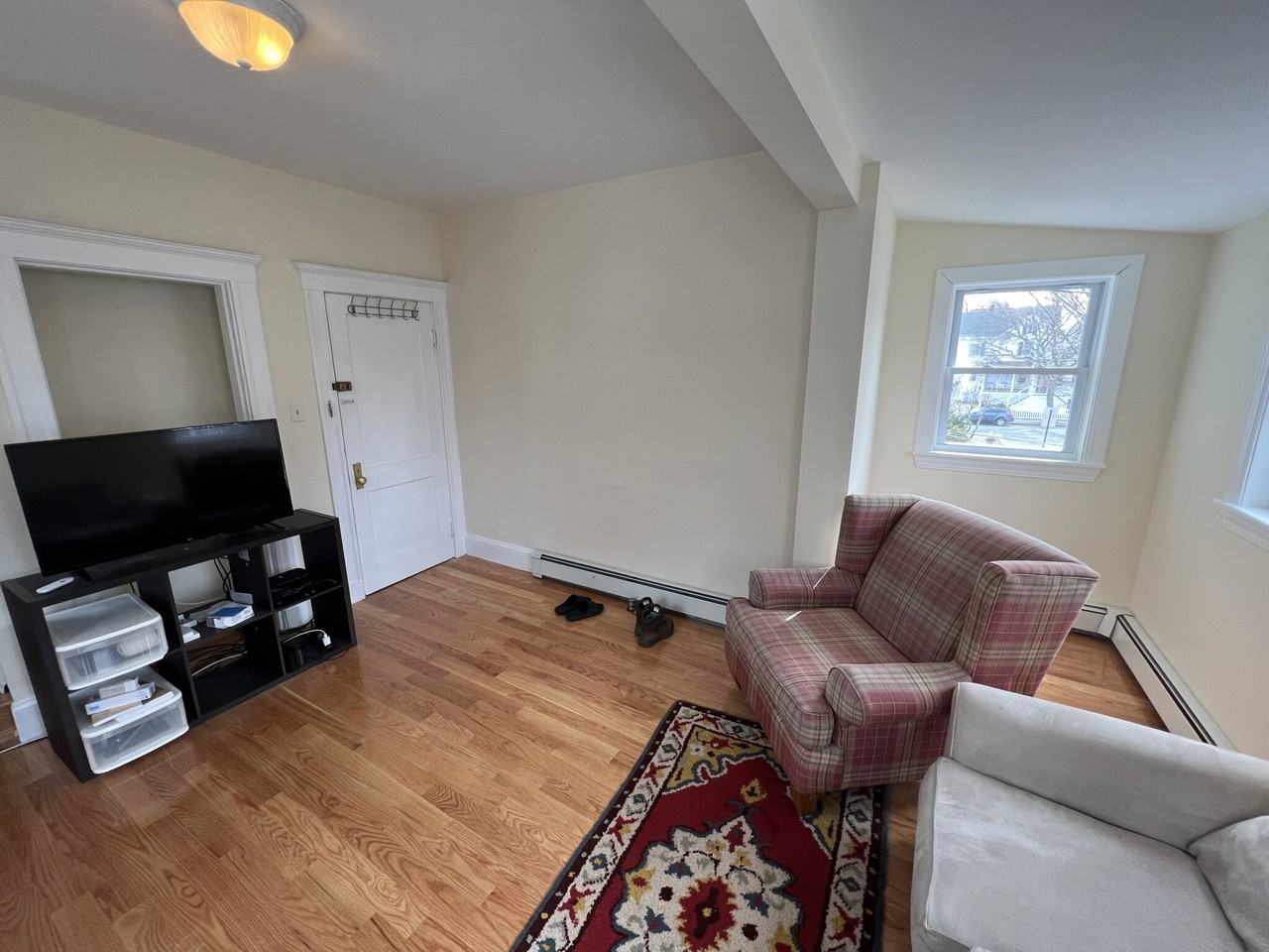 11 Burnham St #3 - Photo 3 of 21