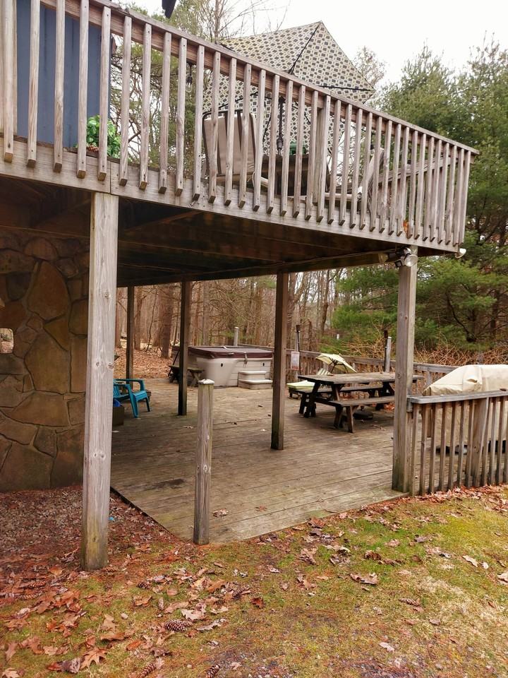 279 Piney Point Dr - Photo 3 of 10