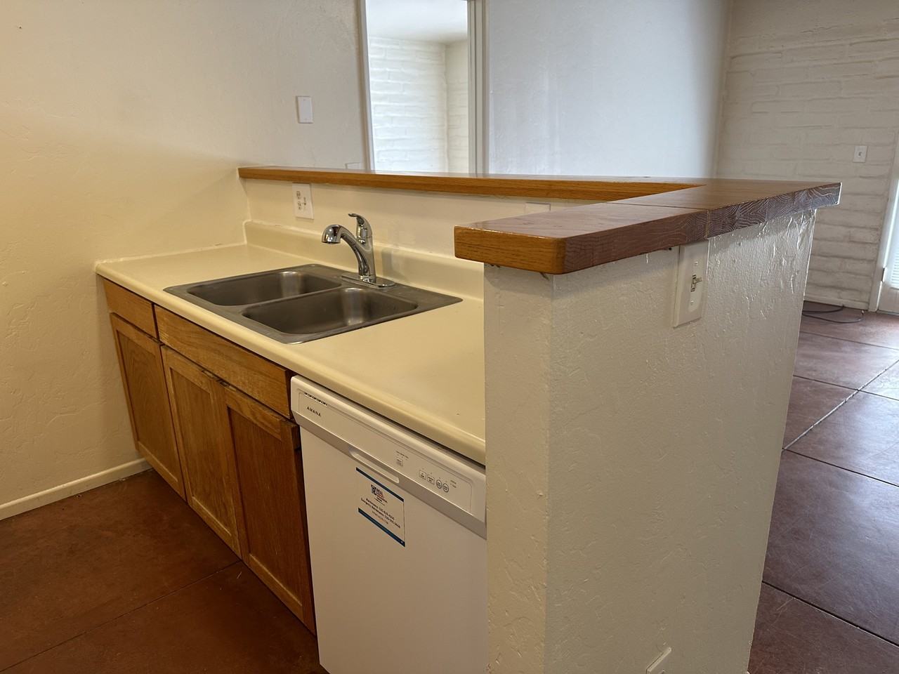 1303 E Allen Rd #A - Photo 5 of 17