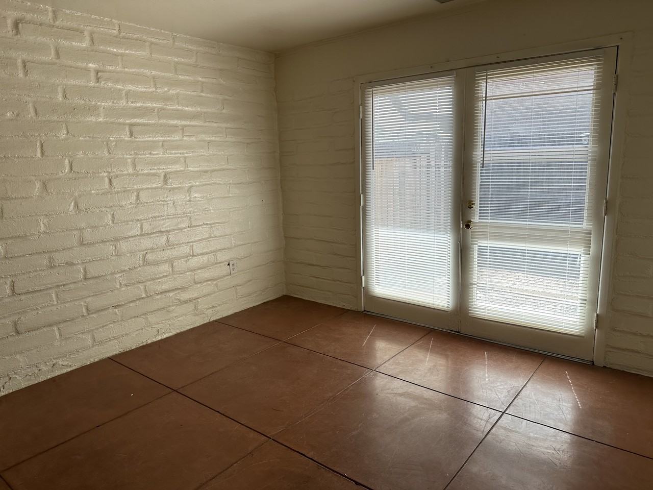 1303 E Allen Rd #A - Photo 7 of 17