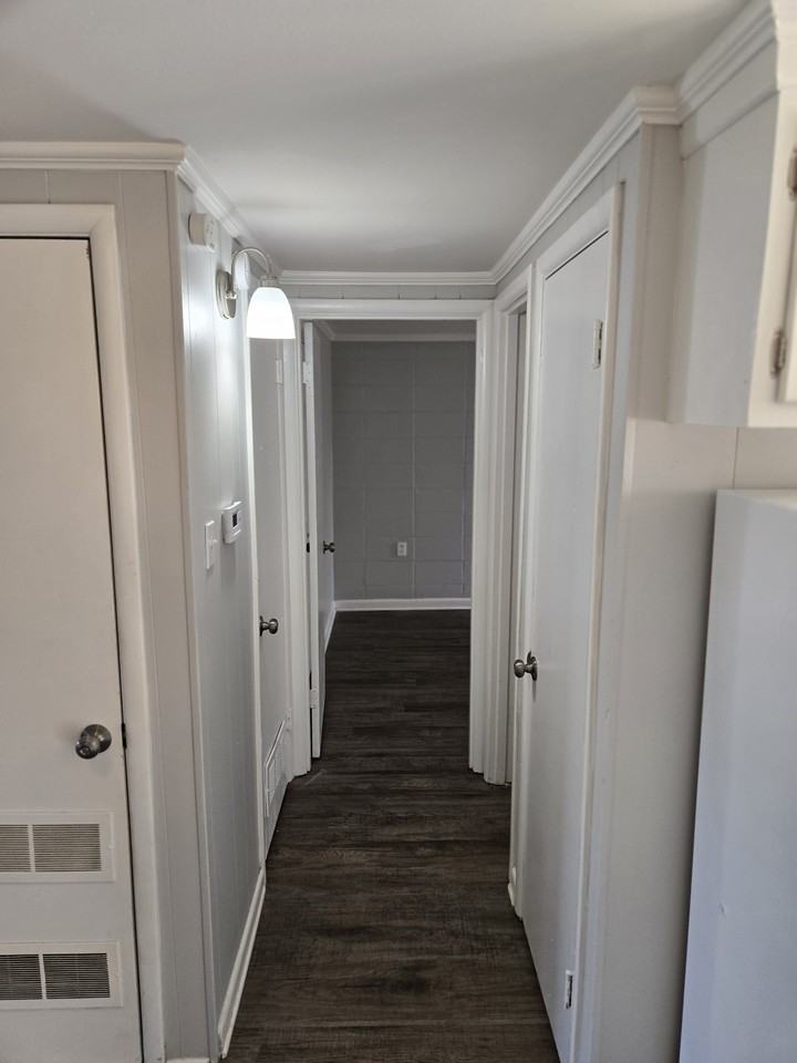 4700 Lynn Ln - Photo 3 of 5