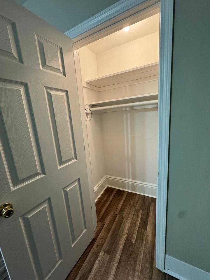 388 East Merrimack Street - Photo 4 of 21