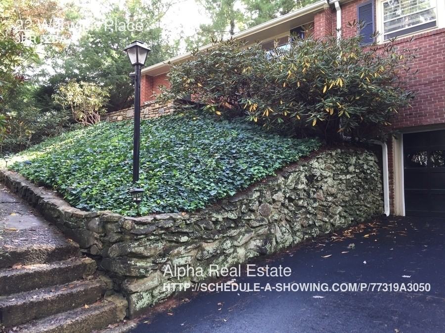 22 Warwick Pl - Photo 3 of 43