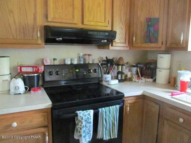 163 Arthur Ln - Photo 2 of 11