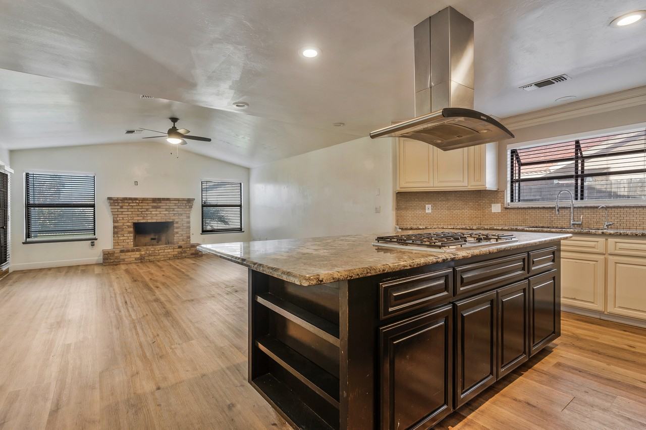 5106 Glacier Canyon Ct #1 - Photo 3 of 8