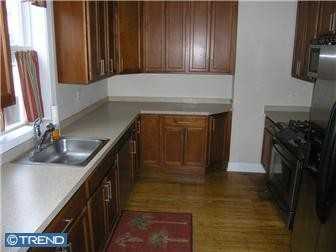 1313 N Dupont St - Photo 2 of 4