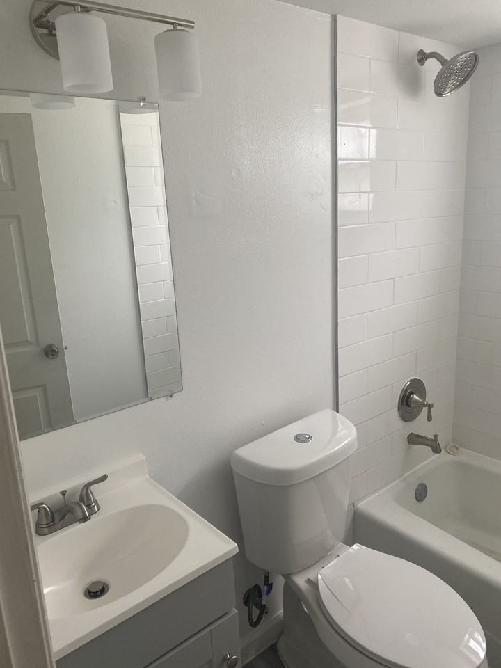 703 Alabama St #703 - Photo 5 of 6