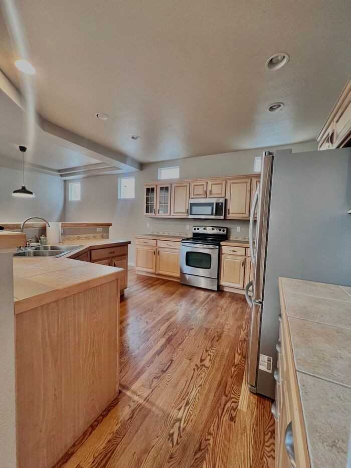 5109 Southern Cross Ln - Photo 2 of 25