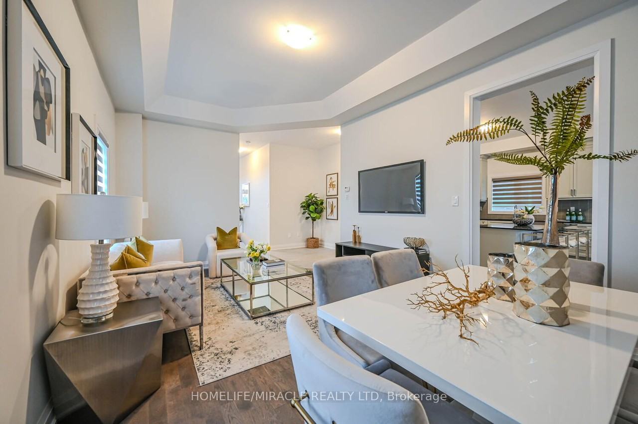 47 Mapleton Street - Photo 3 of 14