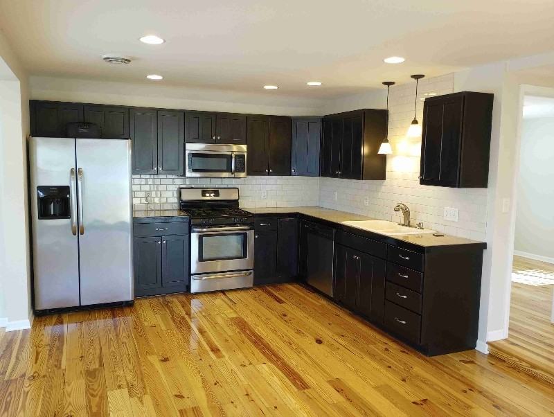 7001 230th Avenue Northeast - Photo 2 of 7