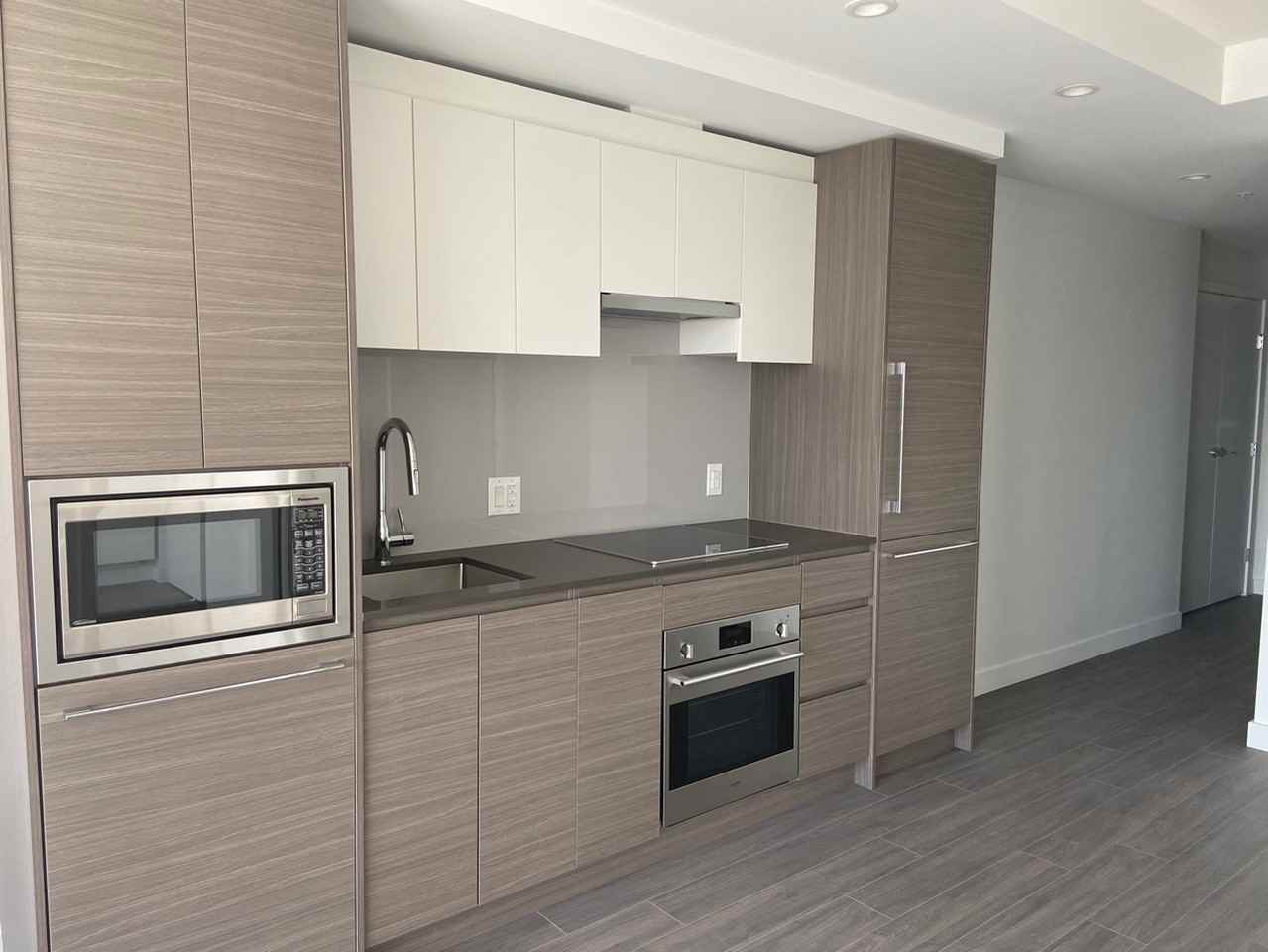 13615 Fraser Highway #2201