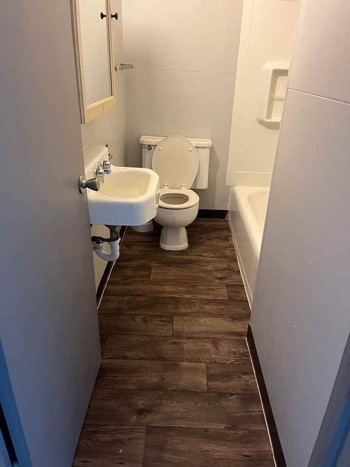 7761 - 103 CONRAD COURT (GLENVILLE) - Photo 5 of 9