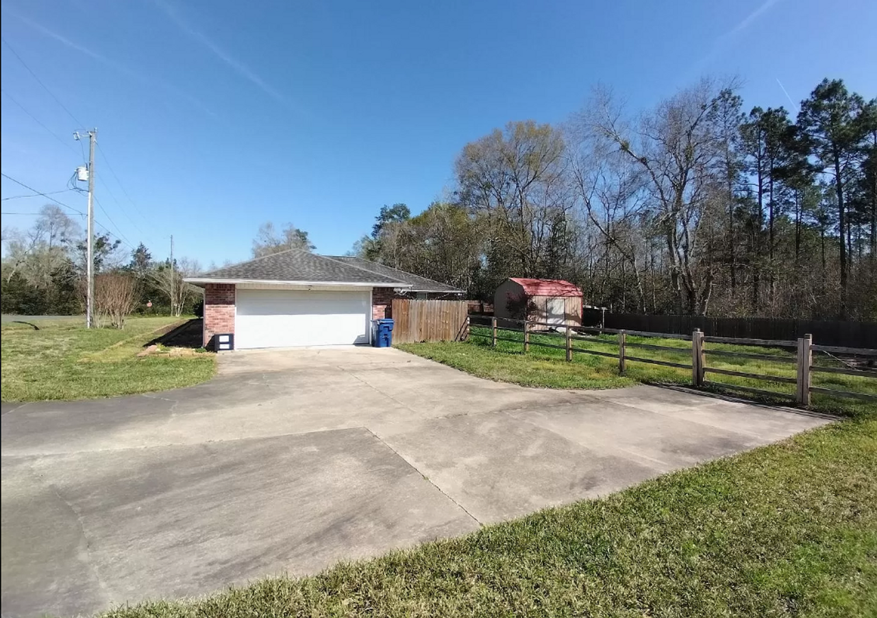 115 N Ridge Dr - Photo 4 of 10