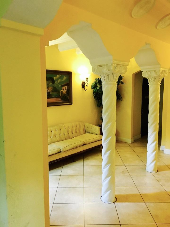 633 W Deming - 303 #303 - Photo 5 of 7