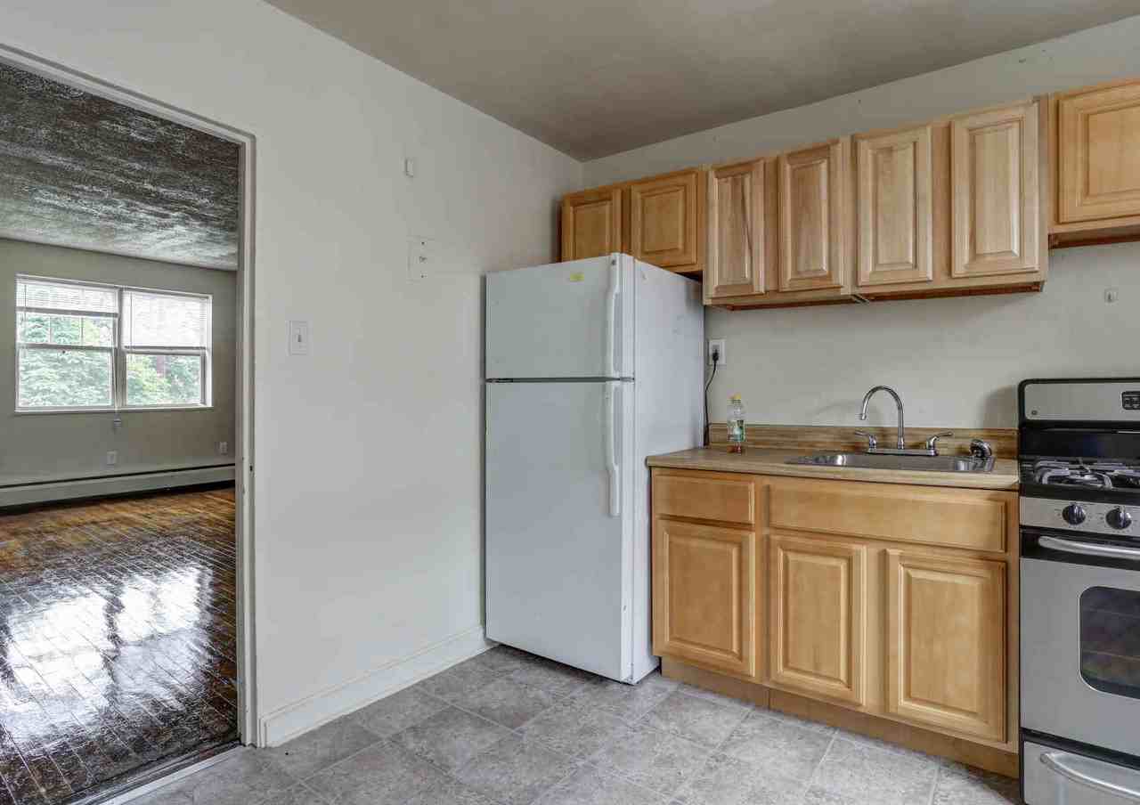 Magnolia Park - Photo 4 of 17