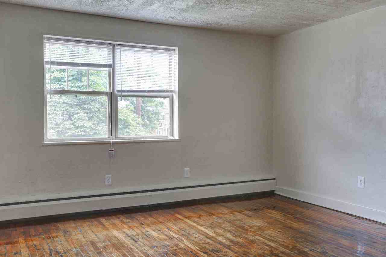 Magnolia Park - Photo 5 of 17