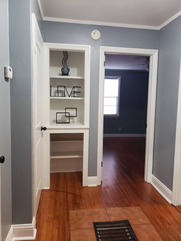 3710 N Lyons St #NA - Photo 2 of 18