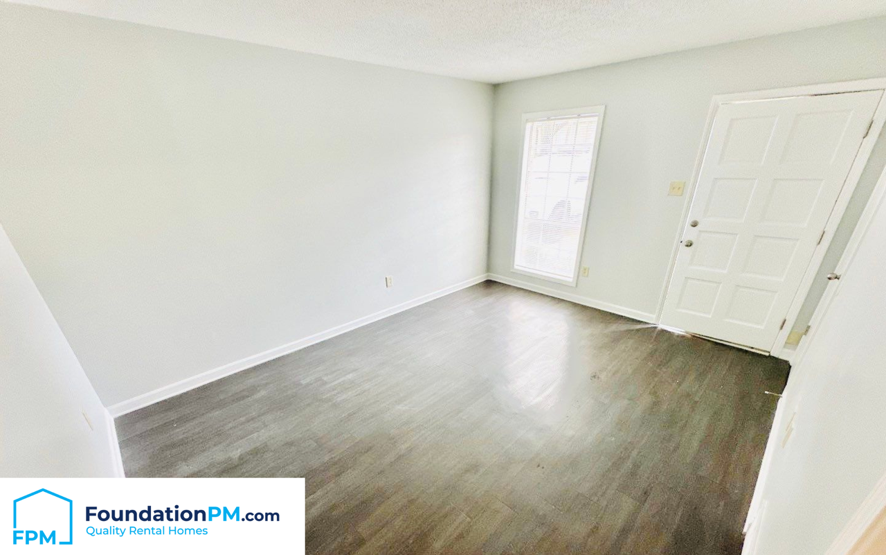 4023 Haliburton St #1 - Photo 6 of 11