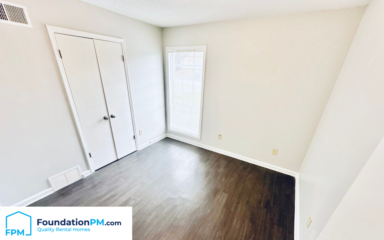 4023 Haliburton St #1 - Photo 7 of 11