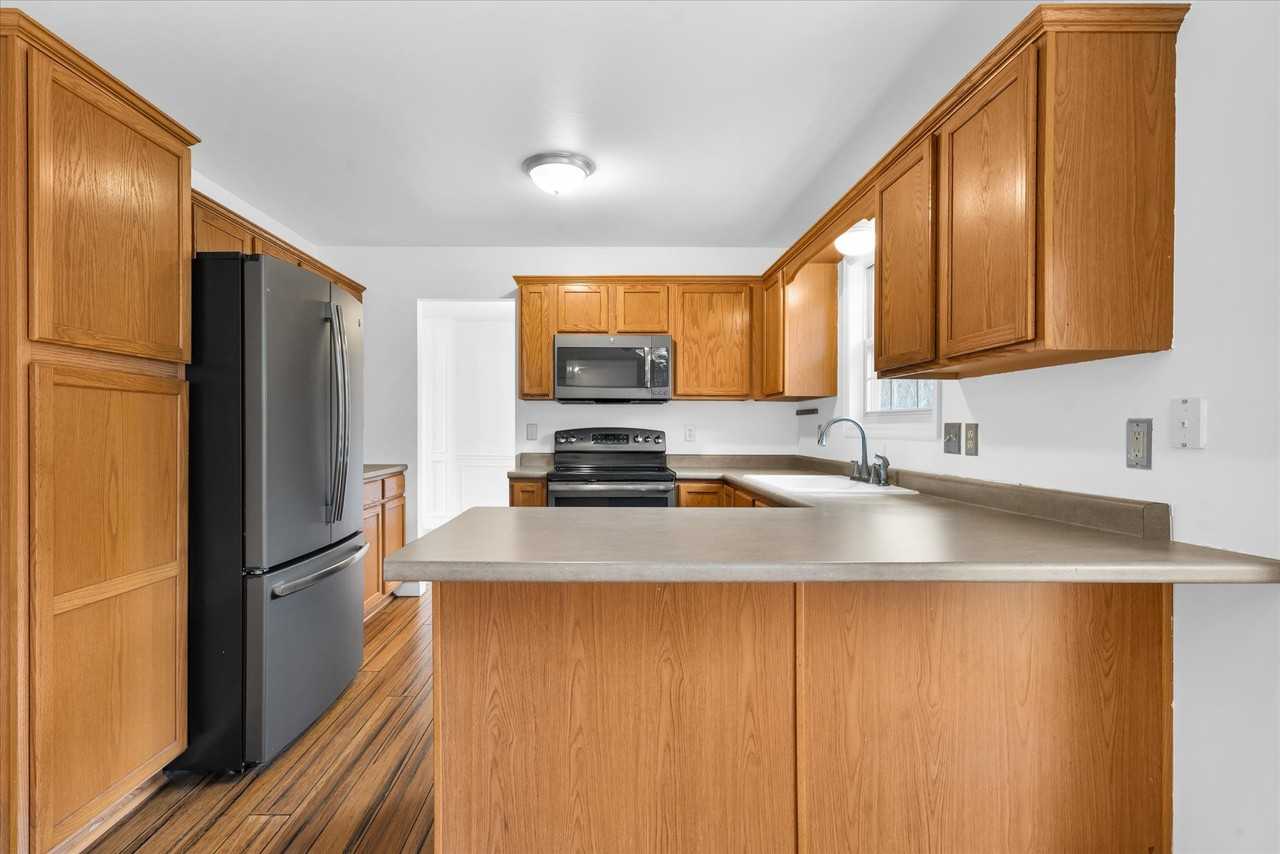 506 E Tomaras Ave #1 - Photo 5 of 16