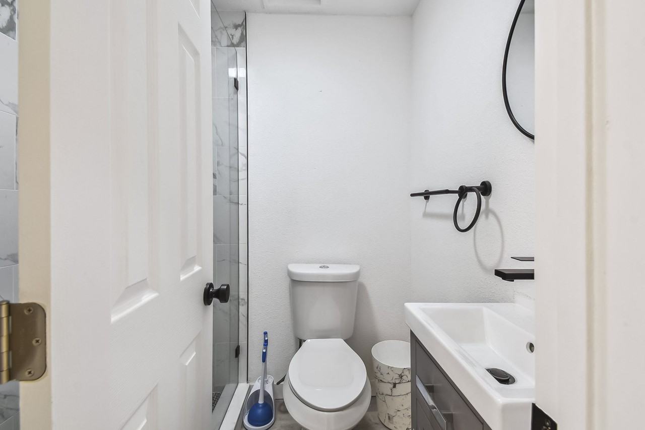 24th St N - Photo 5 of 11