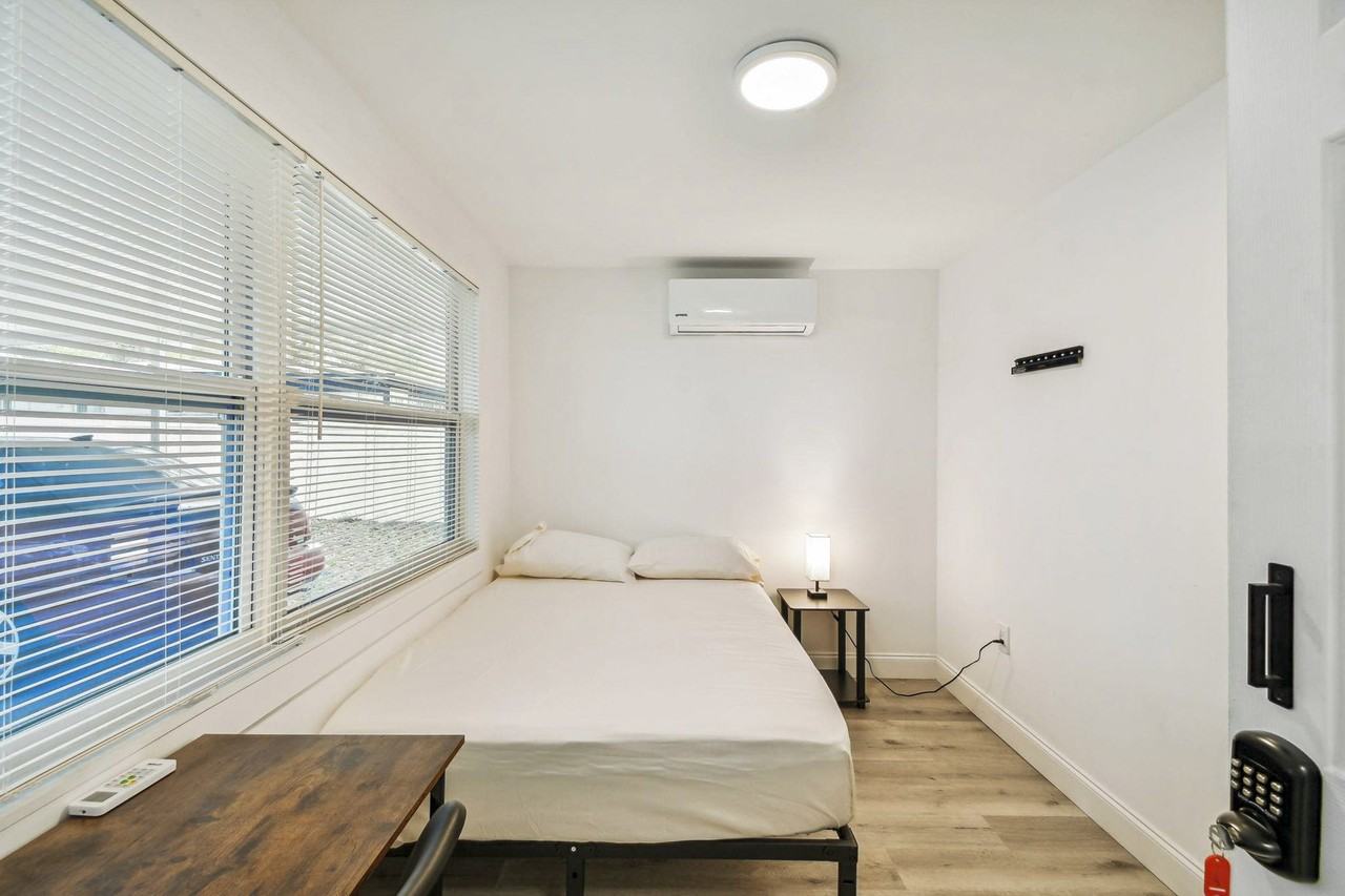 24th St N - Photo 6 of 16