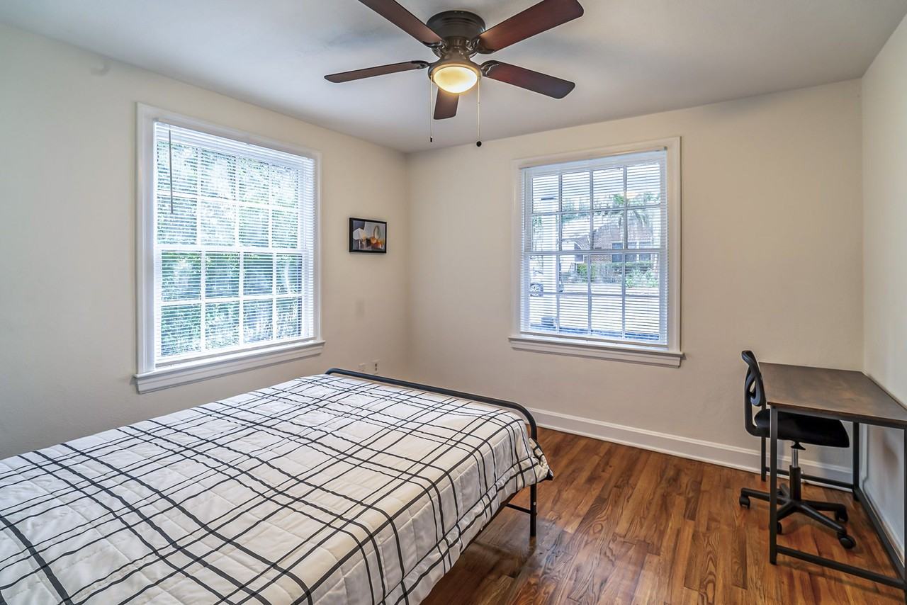 W 33rd St - Photo 5 of 5